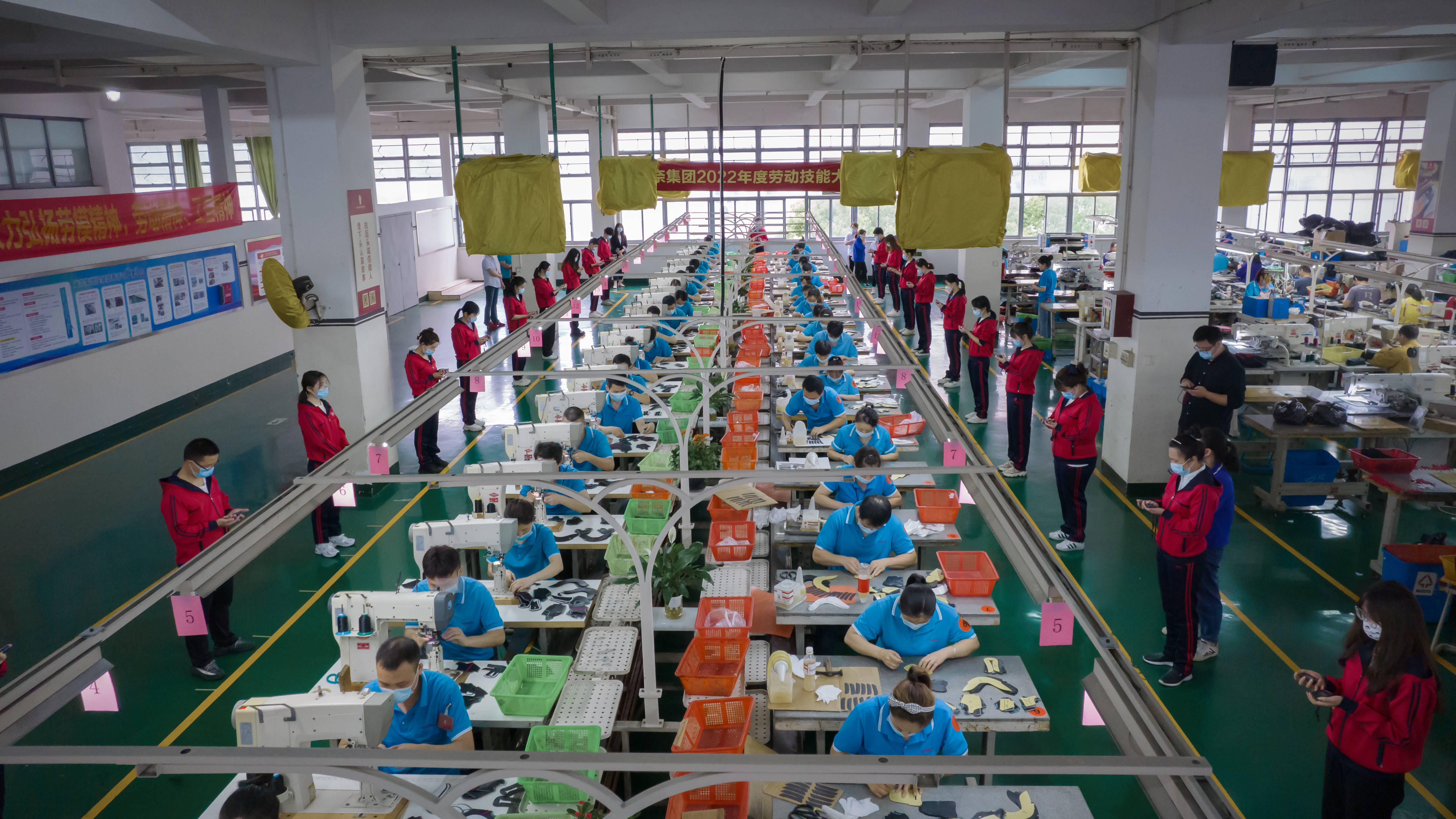 “技能强则企业强”康奈第25届劳动技能大赛拉开帷幕