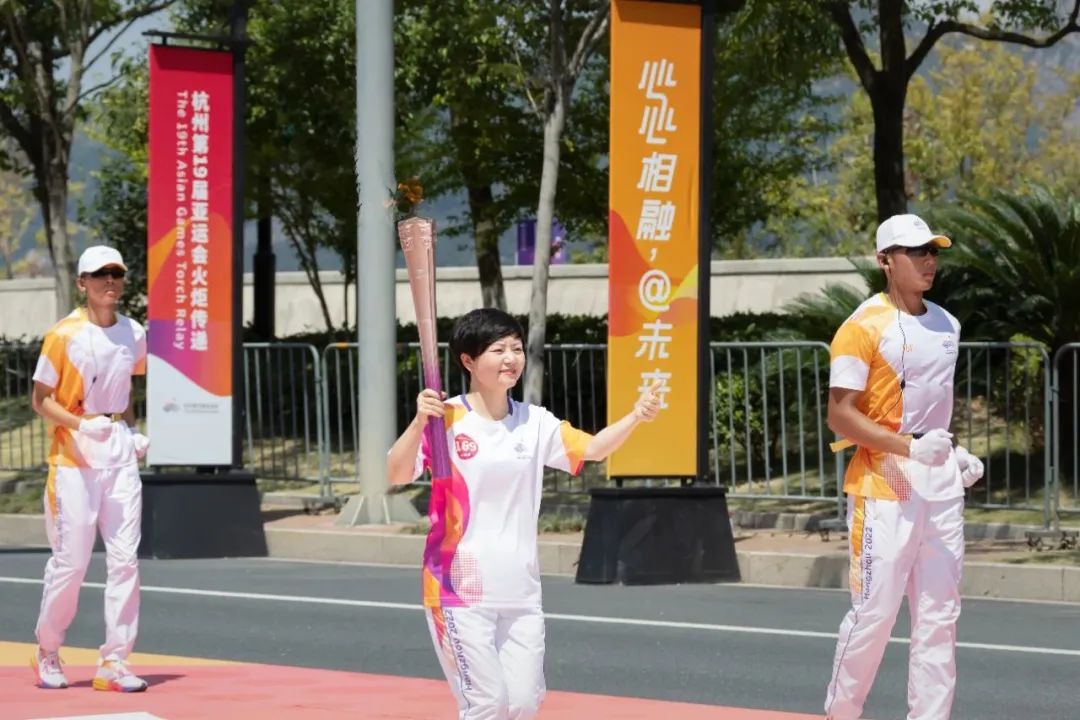 薪火相传，青蓝接力│第169棒亚运火炬手——郑莱莉
